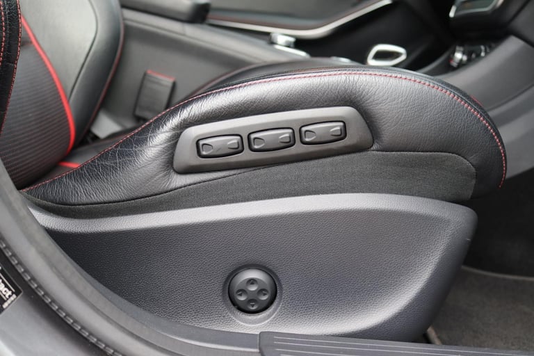  Mercedes-Benz CLA 2.0 CLA45 AMG Coupe SpdS DCT 4MATIC - AMG EXHAUST - FULL SPEC