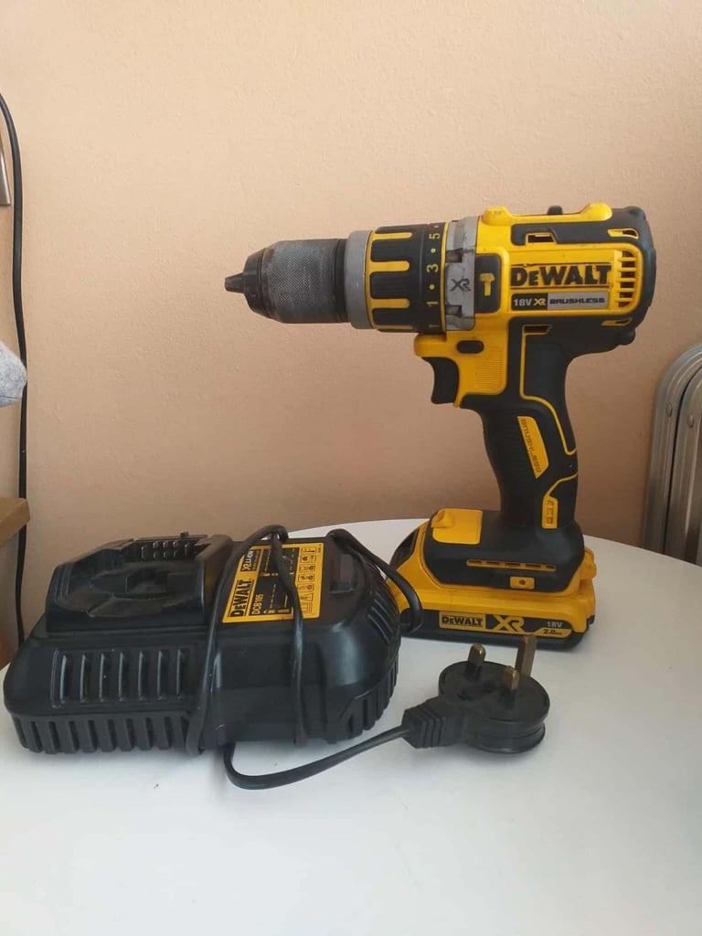 image for Bosch PSR 18 LI-2 combi drill, box, two batteries and charger in very good condition fully working 