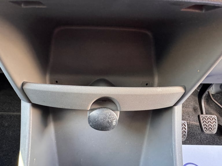 2011 Toyota AYGO 1.0 VVT-i Blue 5dr HATCHBACK Petrol Manual