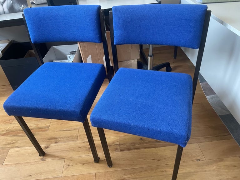 Long office desk - good for displays. 1.8m