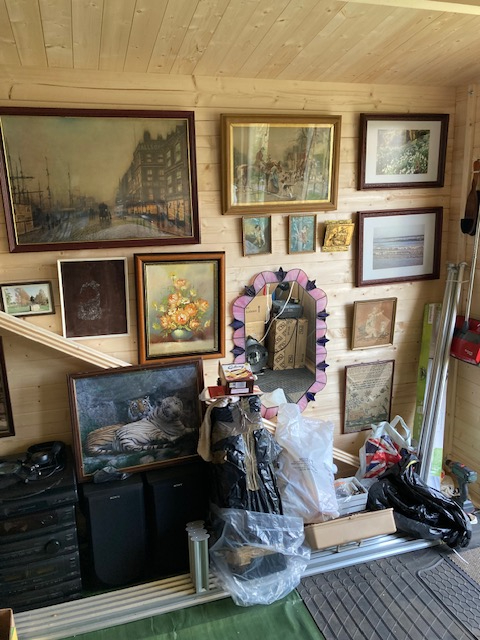 CLEARANCE SALE  of OVER 2000  LOVELY  COLLECTABLE  and USEFUL  ITEMS  