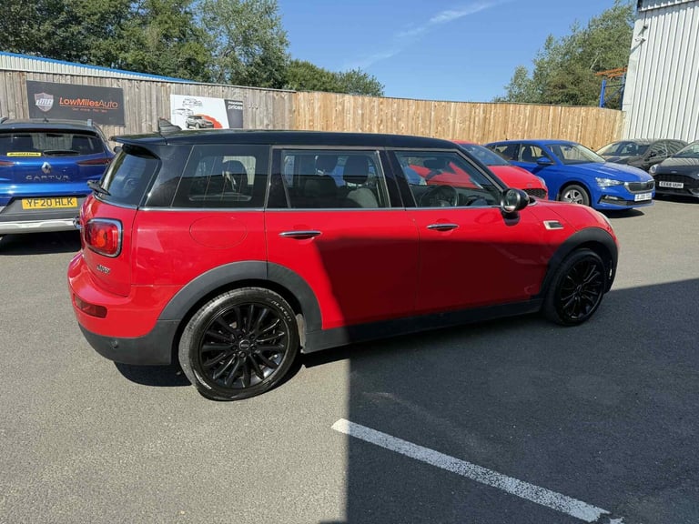 2017 MINI Clubman 1.5 Cooper Black Pack 6dr ESTATE Petrol Manual