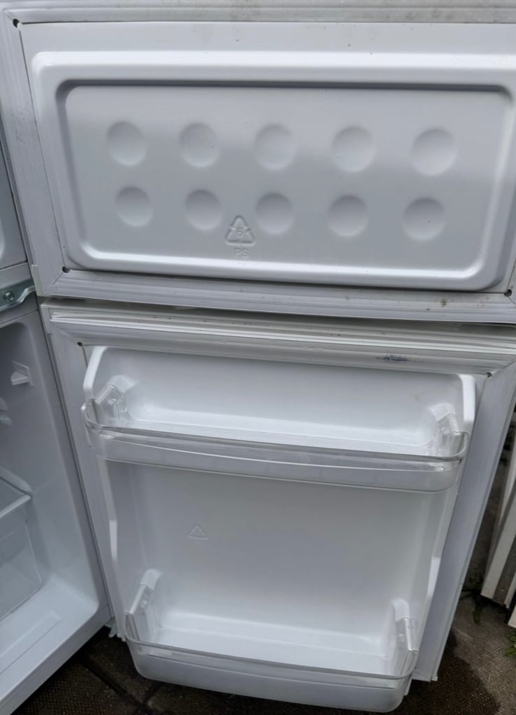 White Undercounter Fridge Freezer For Sale/ FREE DELIVERY