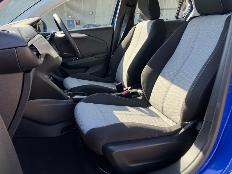 2024 Vauxhall Corsa 100kW Design 50kWh 5dr Auto Hatchback Electric Automatic