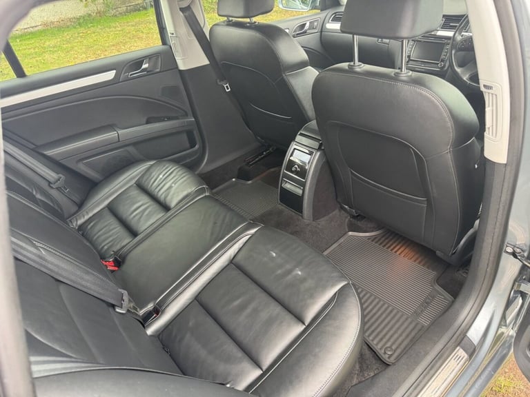 2013 Skoda Superb 1.8 TSI Elegance Estate 5dr Petrol Manual 4WD Euro 5 (160 ps) Estate Petrol Manual