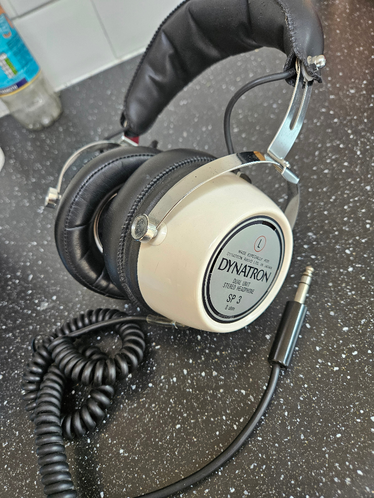 image for Vintage DYNATRON  stereo headphones SP 3 8ohm 