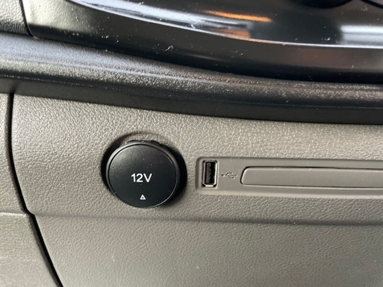 2022 Ford Transit Custom 300 EcoBlue Leader Panel Van Diesel Manual