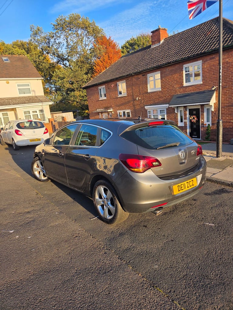 Vauxhall, ASTRA 2.0 cdti £35 tax fsh just had cam belt 