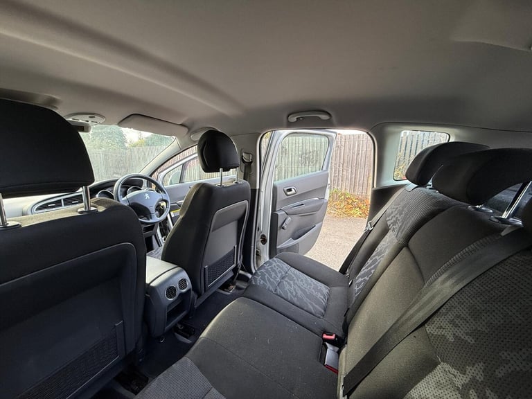 2010 Peugeot 3008 1.6 VTi Sport 5dr HATCHBACK Petrol Manual