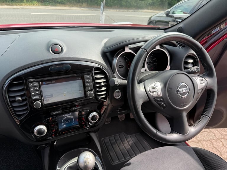 2018 Nissan Juke 1.6 Bose Personal Edition Euro 6 5dr HATCHBACK Petrol Manual