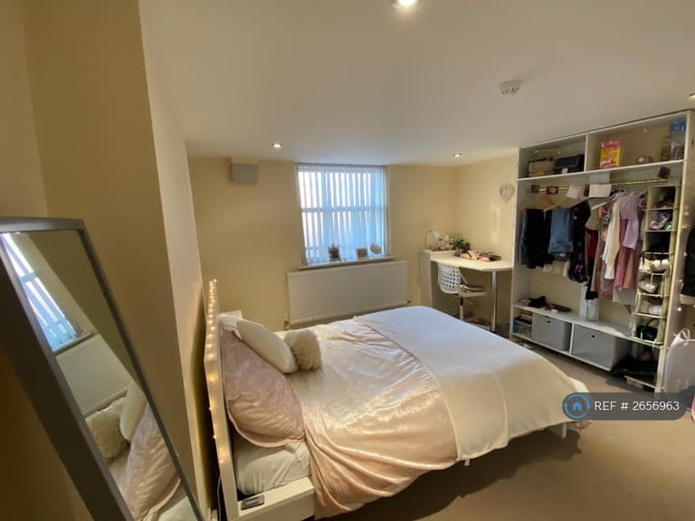 image for 5 bedroom flat in North View, Edge Hill, Liverpool, L7 (5 bed) (#2656963)