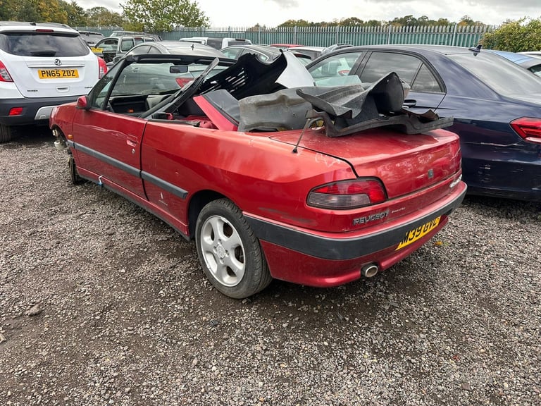 image for 1994 PEUGEOT 306 CABRIOLET CONVERTABLE BREAKING SPARES PARTS