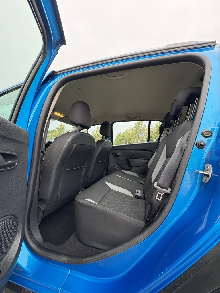 2014 Dacia Sandero Stepway 0.9 TCe Laureate 5dr HATCHBACK Petrol Manual