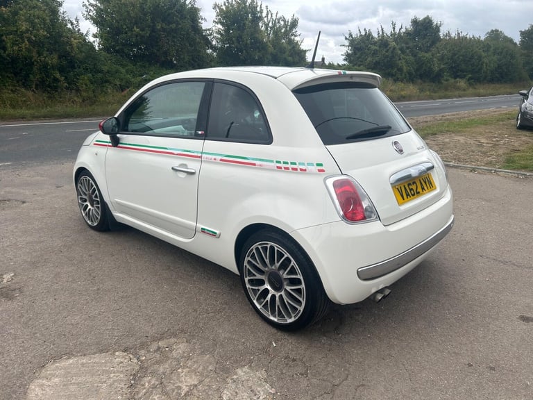 2013 Fiat 500 0.9 TwinAir Street Euro 5 (s/s) 3dr HATCHBACK Petrol Manual