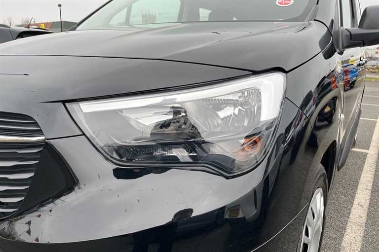 2022 Vauxhall Combo Life 1.5 Turbo D Edition 5dr MPV DIESEL Manual