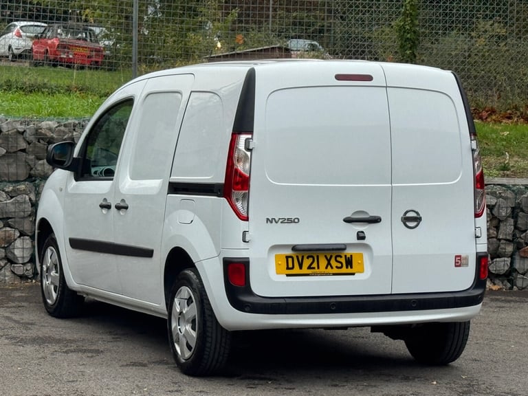 2021 Nissan NV250 1.5 dCi Tekna L1 Euro 6 4dr PANEL VAN Diesel Manual
