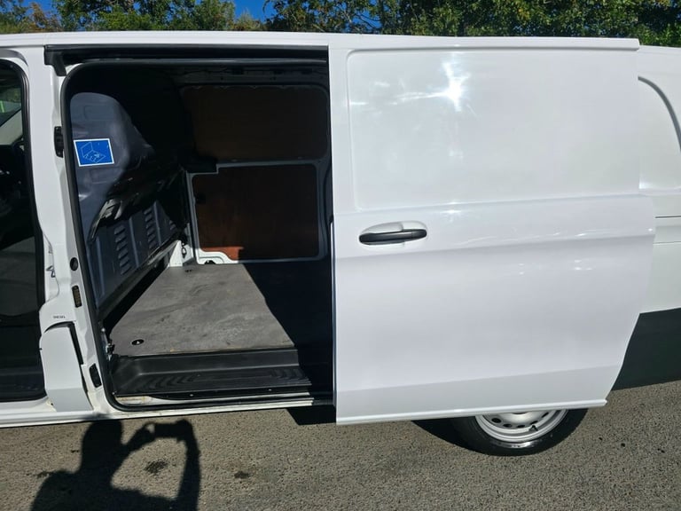 2021 Mercedes-Benz Vito 2.0 116 CDI Progressive XLWB Van, 79,239 miles, 1 owner, full service his...