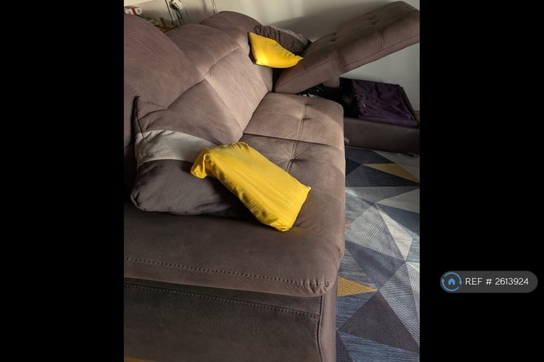 2 bedroom flat in Camberwell Passage, London, SE5 (2 bed) (#2613924)