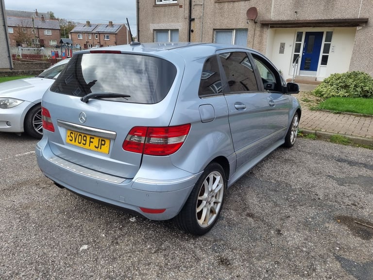 image for 2009 mercedes b class 2.0 diesel automatic 