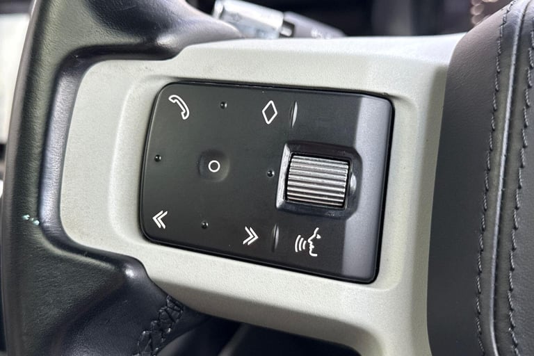 2021 Land Rover Defender 110 2.0 P400e 15.4kWh X-Dynamic HSE SUV 5dr Petrol Plug-in Hybrid Auto 4...