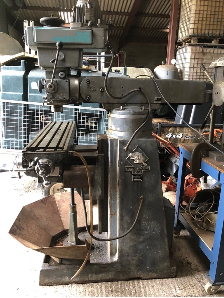 Beaver Turret Milling Machine 