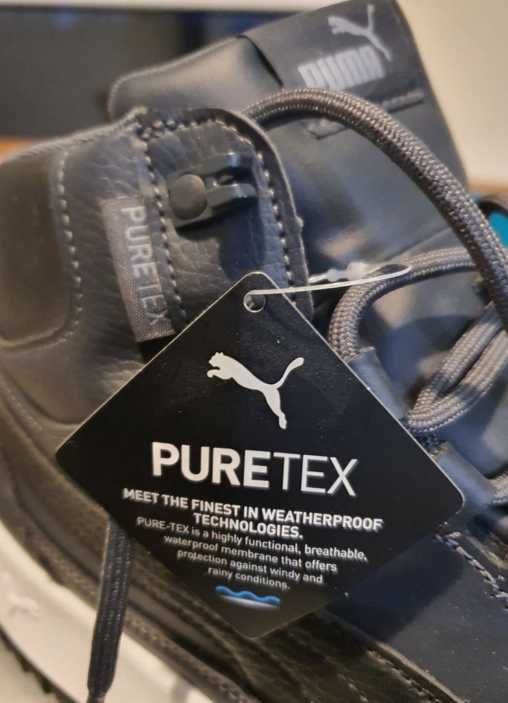 Puma Men's Boots Size 9 Mint Condition (Rarely Available) Navy Upper/Black Sole/White Mid Sole