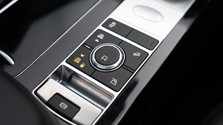 2020 Land Rover Range Rover (70 Reg) 3.0SDV6 Vogue Estate Diesel Automatic