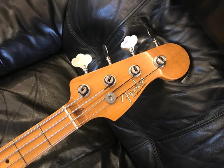 Fender Vintera® II '50s Precision Bass Guitar®, Maple Fingerboard, Black, 2023, cool 😎 