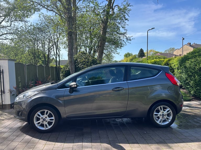 2015 Ford Fiesta 1.0 EcoBoost Zetec 3dr HATCHBACK Petrol Manual