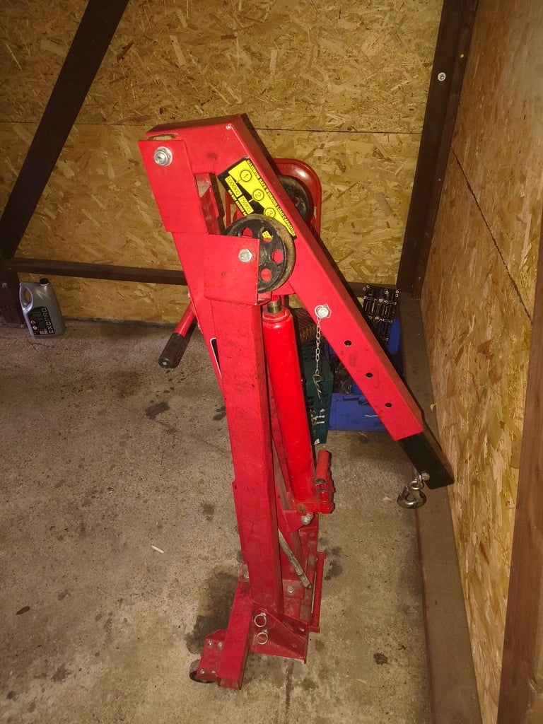 Clarke Strong-arm Long Reach Folding Engine Hoist / Lift / Crane Workshop 1000kG