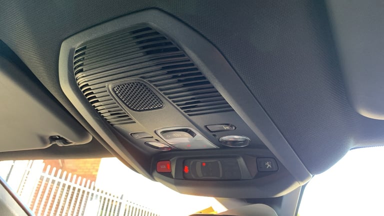 2024 Peugeot 3008 1.6 12.4kWh Allure SUV 5dr Petrol Plug-in Hybrid e-EAT Euro 6 (s/s) (180 ps SUV...