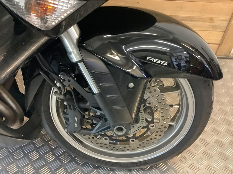 KAWASAKI GTR1400 2009 28K MILES