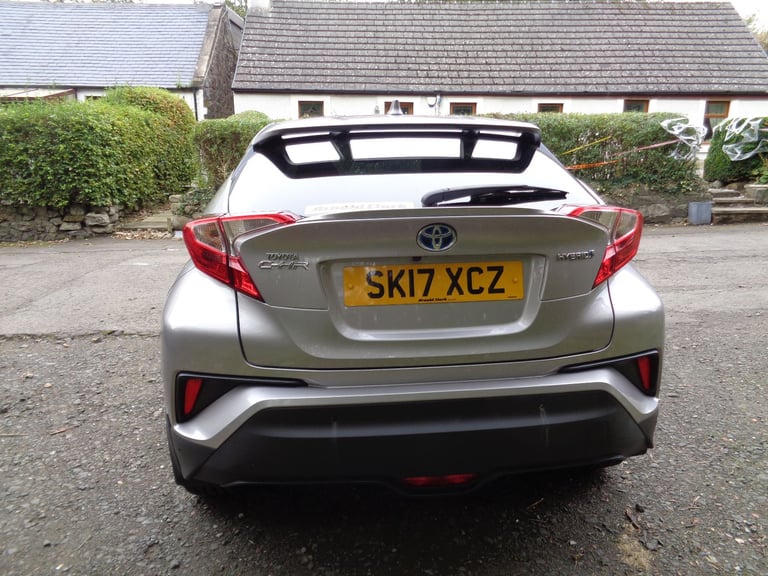 Toyota, C-HR, Hatchback, 2017, Other, 1798 (cc), 5 doors