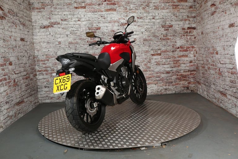 HONDA CB500X - 2020 Petrol Manual in Red