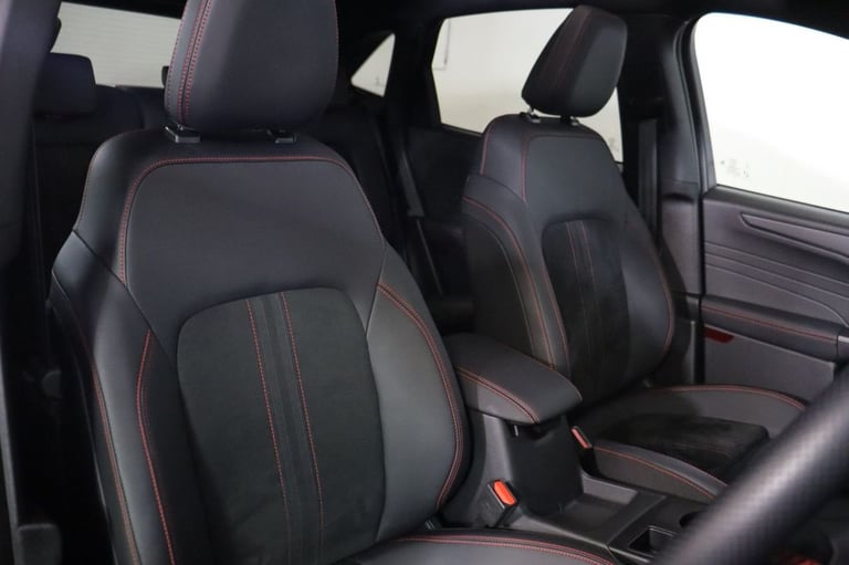 2024 Ford Kuga 2.5 Duratec 14.4kWh ST-Line X 5dr CVT (PAN ROOF) Automatic