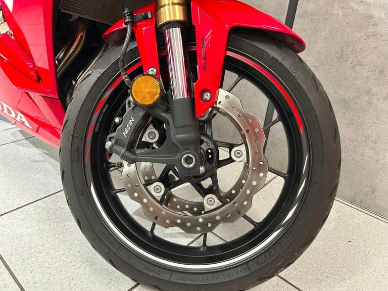 2024 Honda CBR500R - 2276 miles - 1 OWNER!