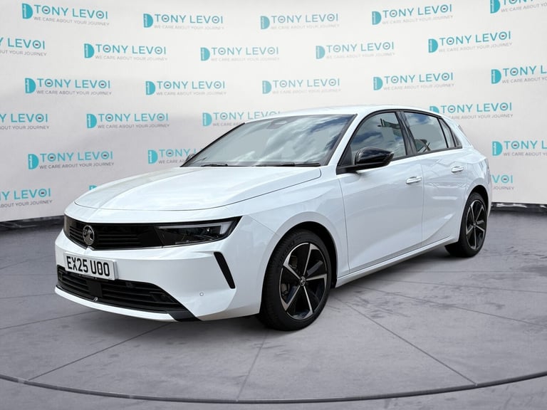 image for 2025 Vauxhall Astra 1.2 Turbo 130 Griffin 5dr Hatchback Petrol Manual