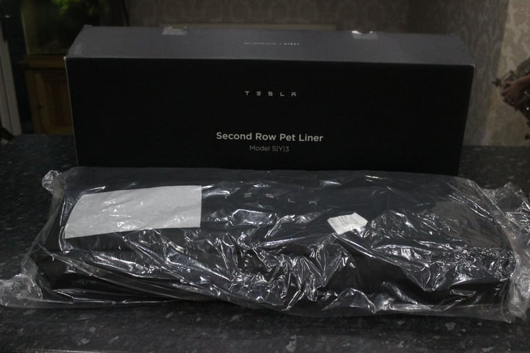 Tesla Second Row Pet Liner Model S/Y/3 Brand New Unused 