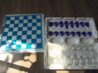 glass chess set