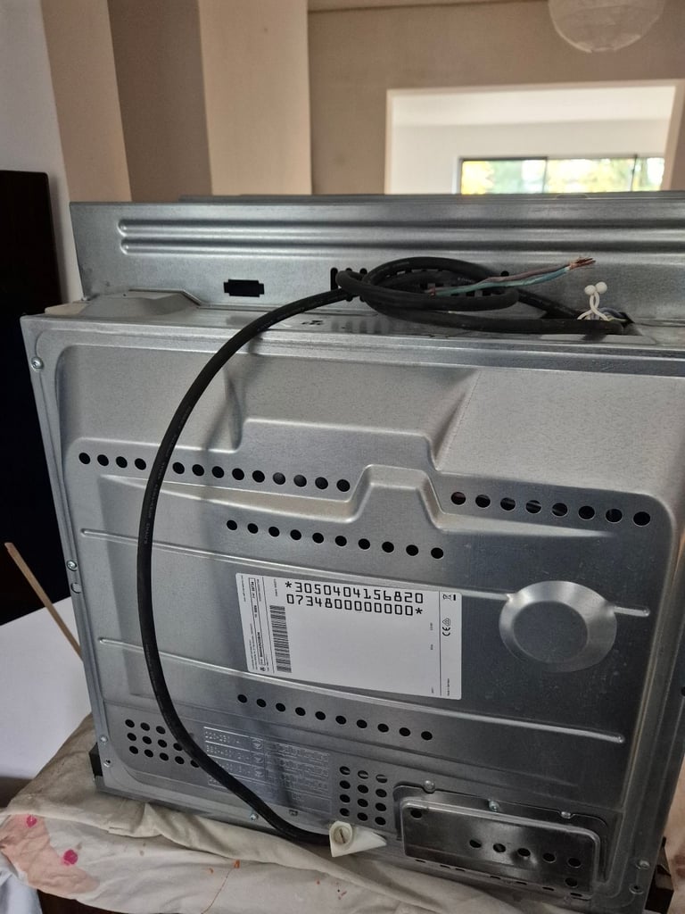 Neff fan oven. Clean and in excellent condition. 