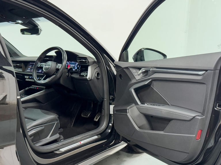 2022 Audi A3 1.5 TFSI 35 S line Sportback 5dr Petrol S Tronic Euro 6 (s/s) (150 ps) HATCHBACK Pet...