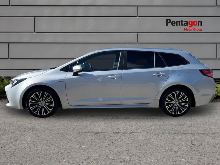 Toyota Corolla Touring Sports 2.0 Vvt H Design Touring Sports 5dr Petrol