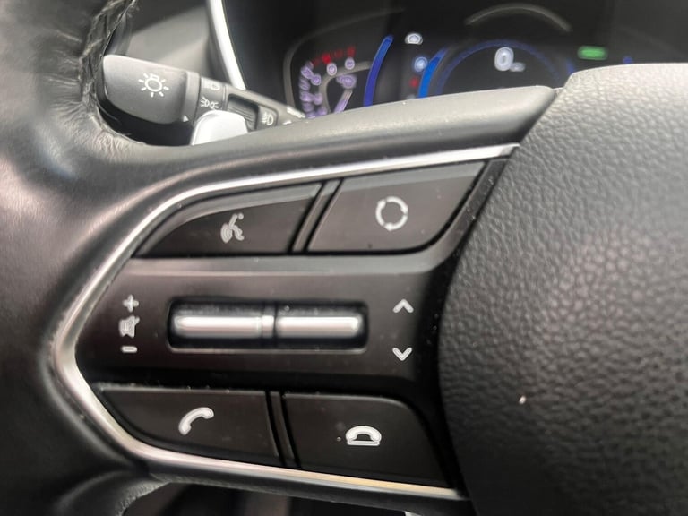 2018 Hyundai Santa Fe 2.2 CRDi Premium SE Auto 4WD Euro 6 (s/s) 5dr 7 Seat ESTATE Diesel Automatic