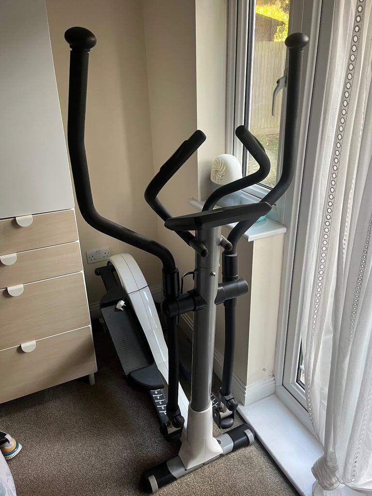 image for elliptical machine moovyoo