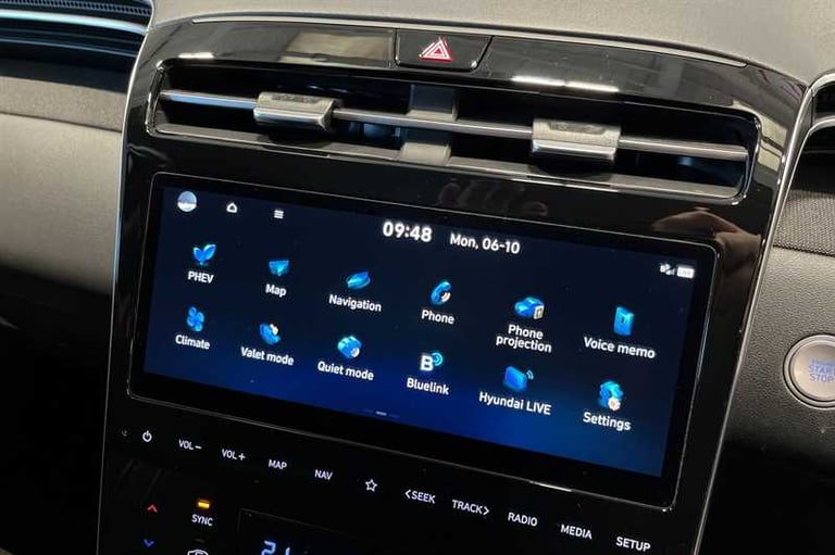 2023 Hyundai TUCSON 1.6 h T-GDi 13.8kWh Premium SUV 5dr Petrol Plug-in Hybrid Auto 4WD Euro 6 ( S...
