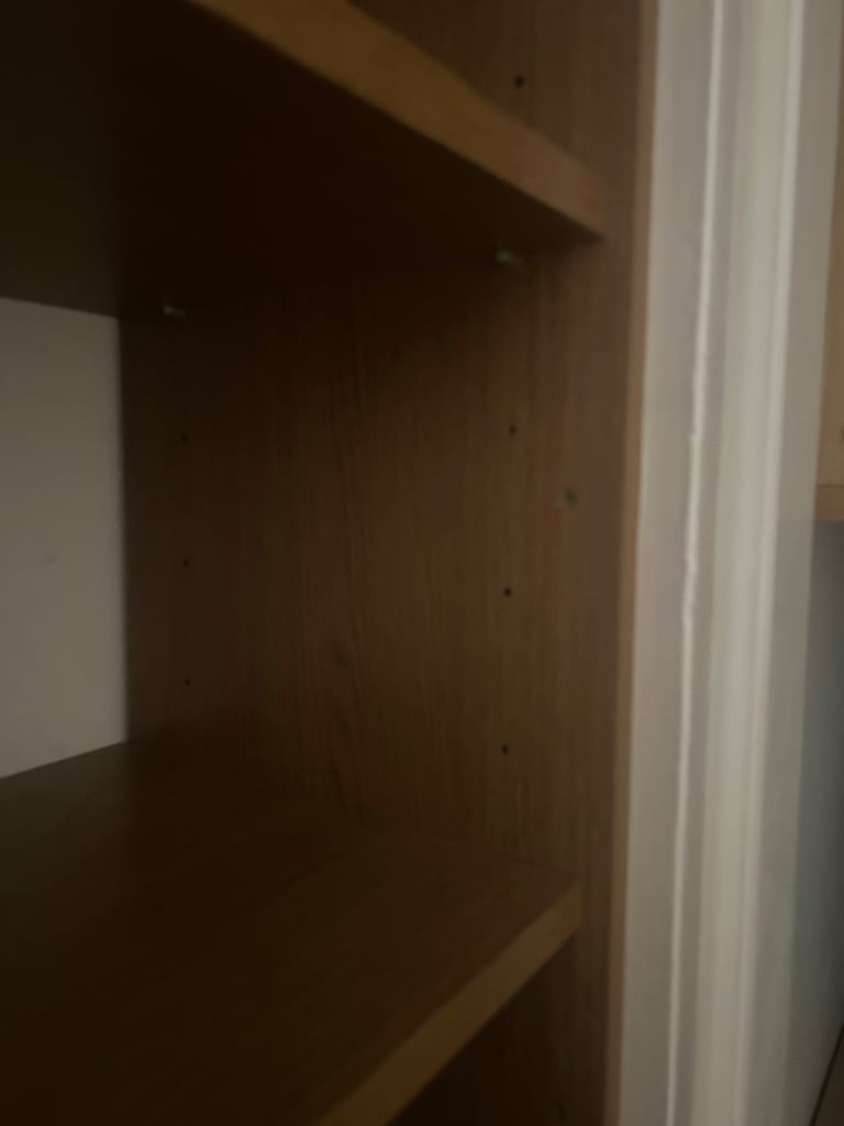 Free bookshelf