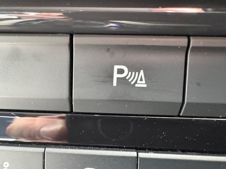 2018 Volkswagen T-Roc 1.5 TSI EVO SEL Euro 6 (s/s) 5dr HATCHBACK Petrol Manual