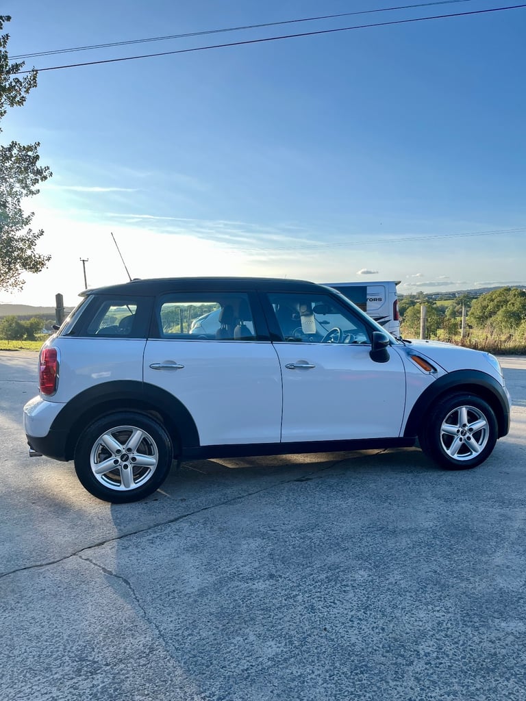 2012 Mini Countryman - Finance available & 3 months warranty included!