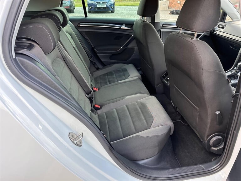 2018 Volkswagen Golf 1.6 TDI GT DSG Euro 6 (s/s) 5dr Hatchback Diesel Automatic