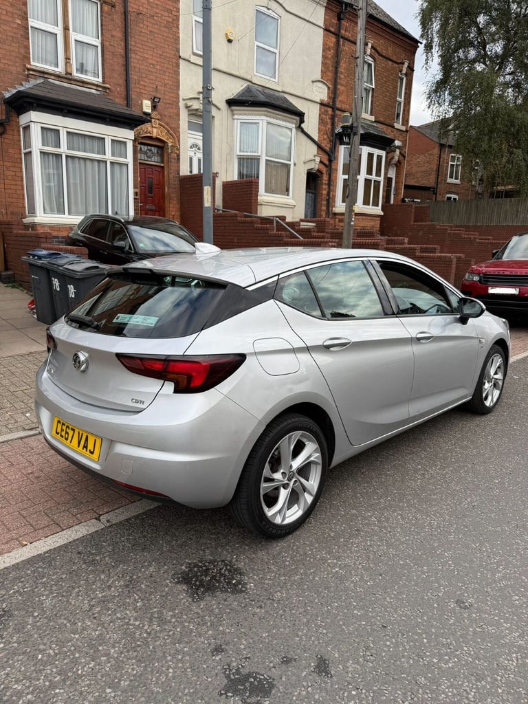 Vauxhall, ASTRA, Hatchback, 2017, Manual, 1598 (cc), 5 doors